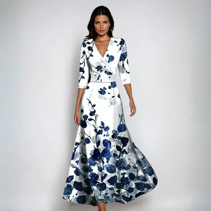ELIN | Elegante Wikkeljurk met Floreale Pracht en Flatterend Silhouet