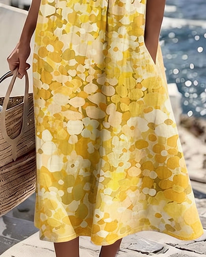 Ruimvallende jurk met bloemenprint
